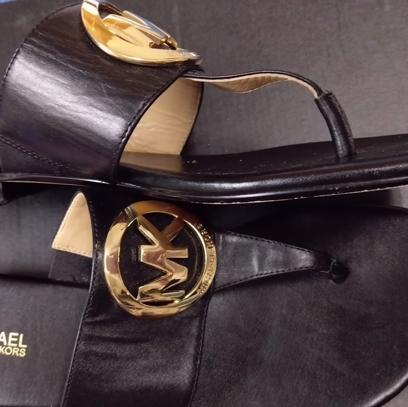 Michael Kors Sandals - Picture 6 of 11